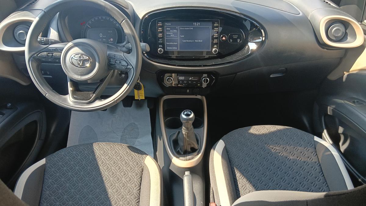 Toyota Aygo X 1.0 VVT-i 72 CV 5 porte Trend